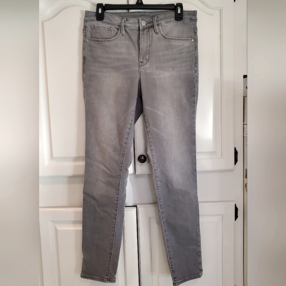 Athleta Scupltek Skinny Gray Wash Jeans 6